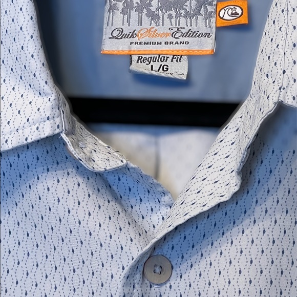 QuikSilver Edition short sleeve Blue Size Large - Picture 2 of 3